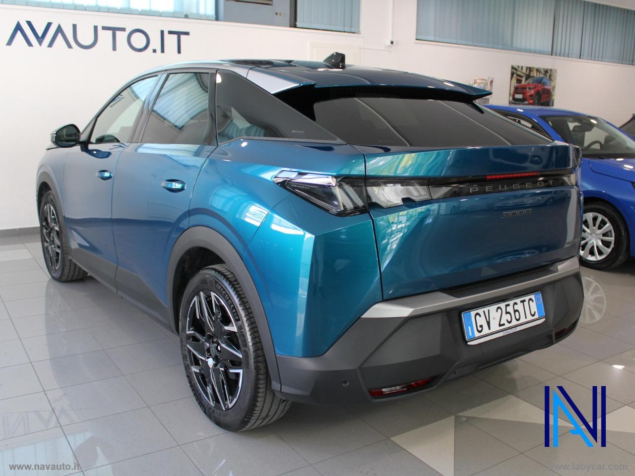PEUGEOT 3008 Hybrid 136 e-DCS 6 Allure Pack