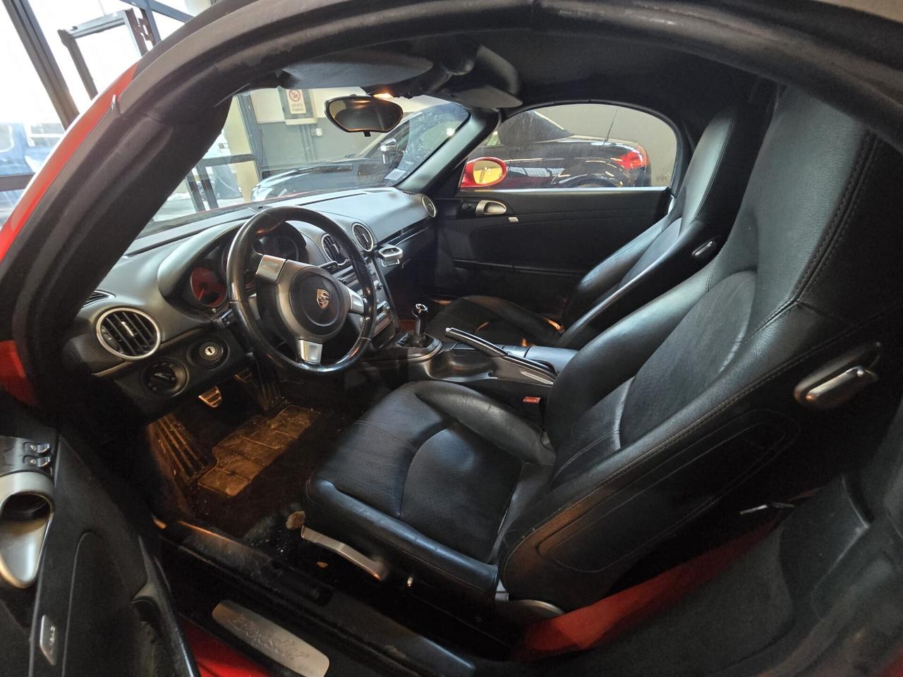 Porsche Boxster 2.7 24V - Permute