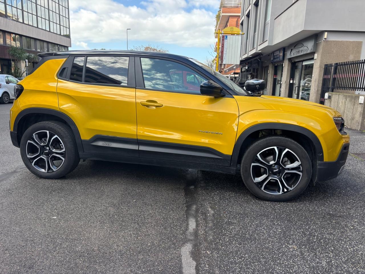 Jeep Avenger 1.2 Turbo 100 CV Summit