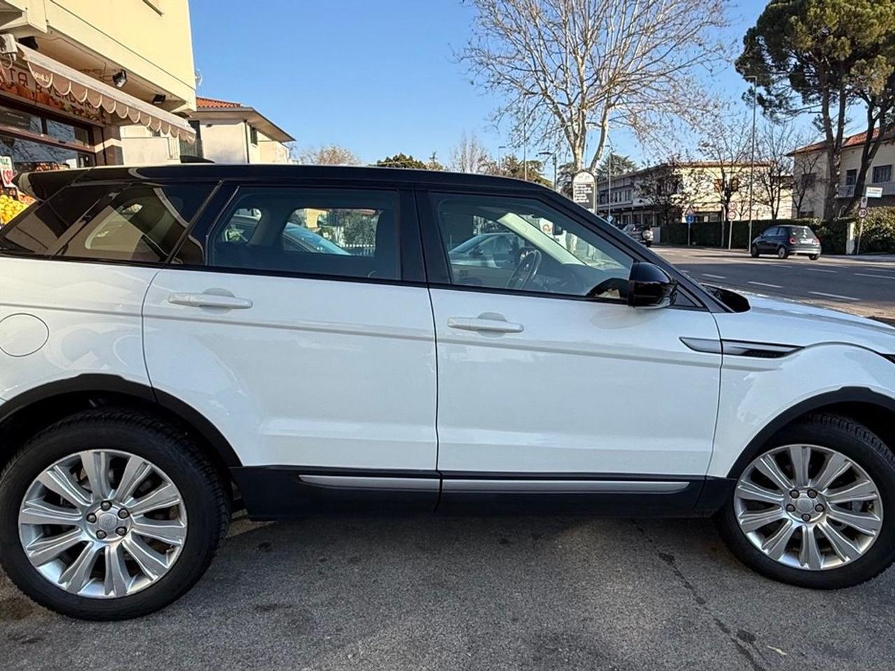 Land Rover Range Rover Evoque SE Dynamic eD4 #8853