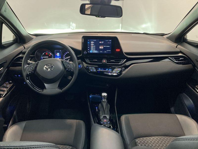 Toyota C-HR 1.8 HV E-CVT Trend