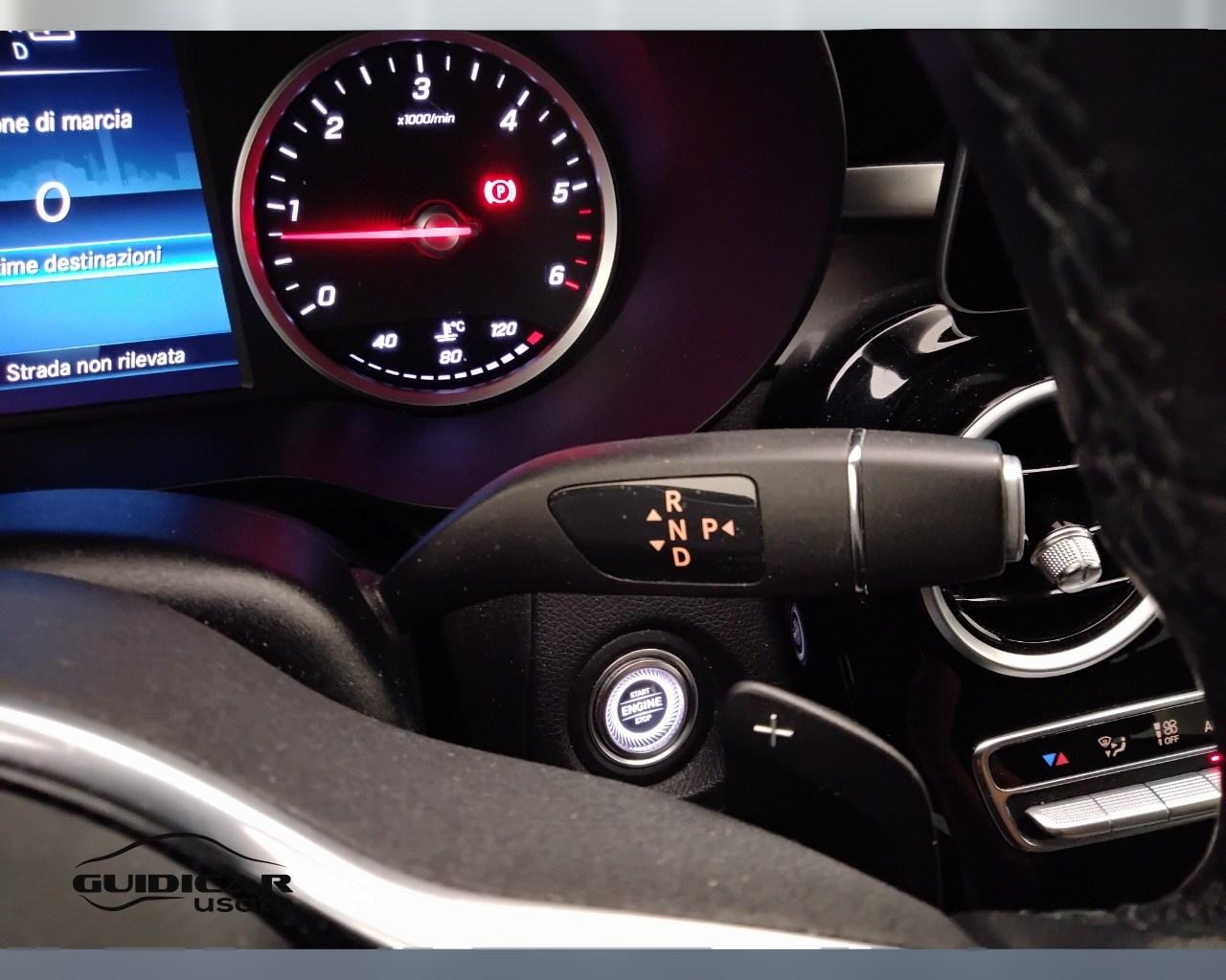 Mercedes-Benz GLC Coupe - C253 2019 - GLC Coupe 200 d Sport 4matic auto