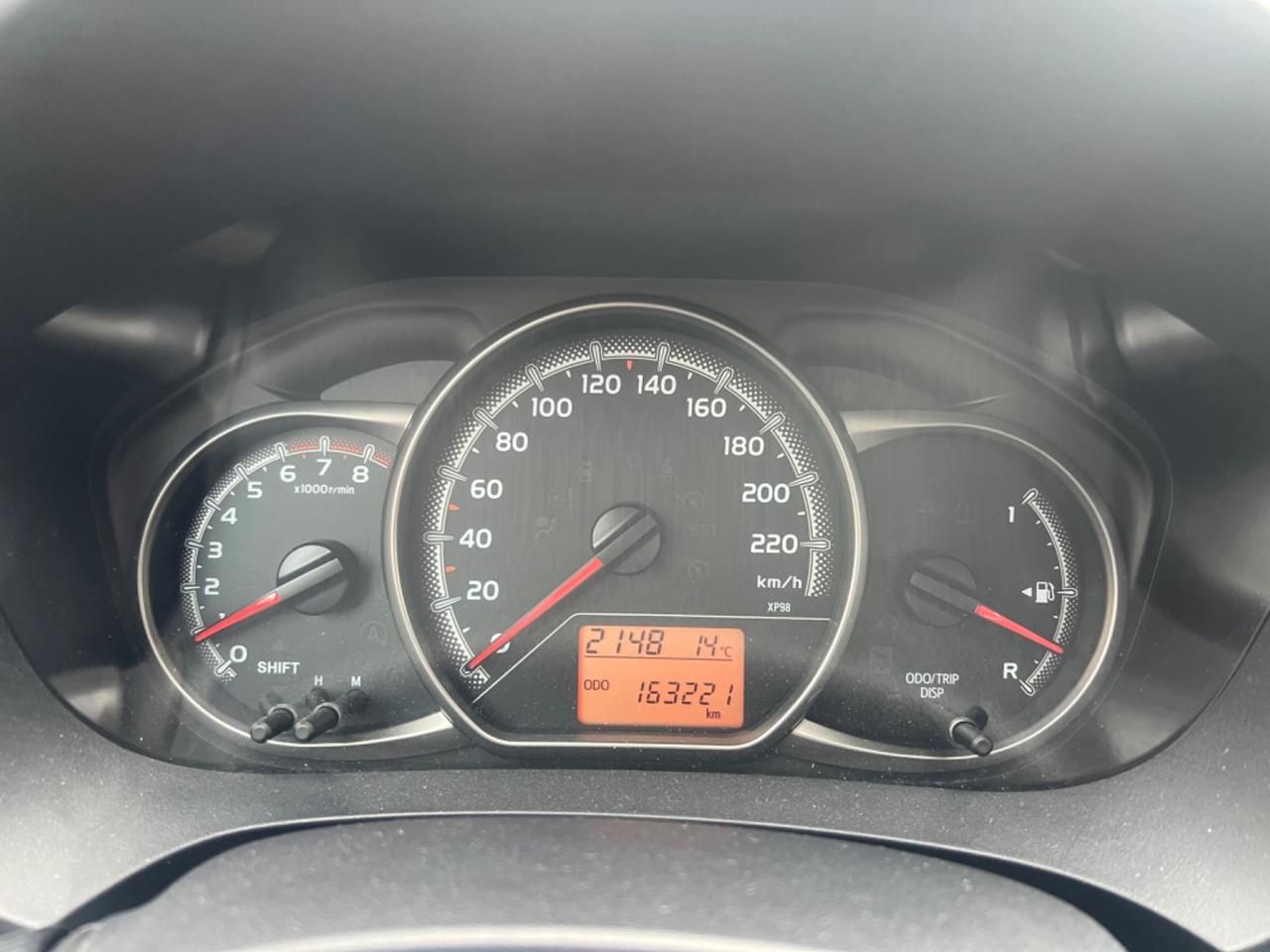 Toyota Yaris 1.0 5 porte Lounge