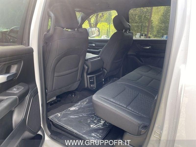 Dodge RAM 3.0 Crew Cab Tradesman N1 - NETTO IVA