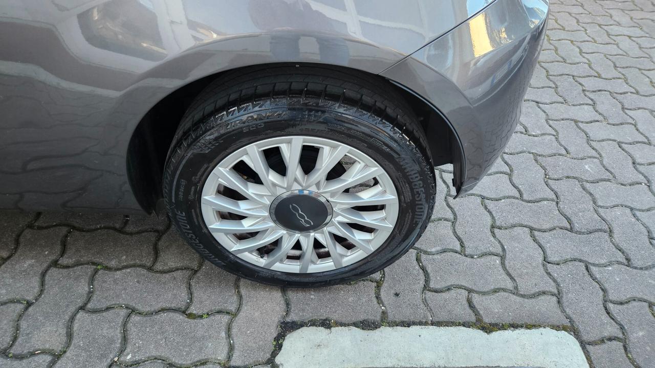 Fiat 500 1.2 Lounge 69CV