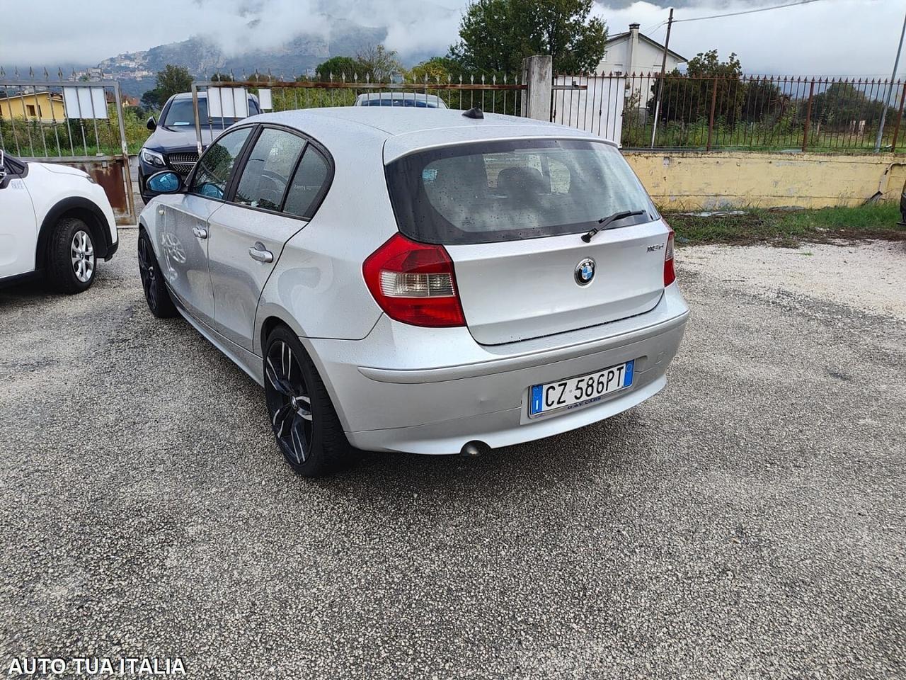 BMW SERIE 1 118D 5P Attiva