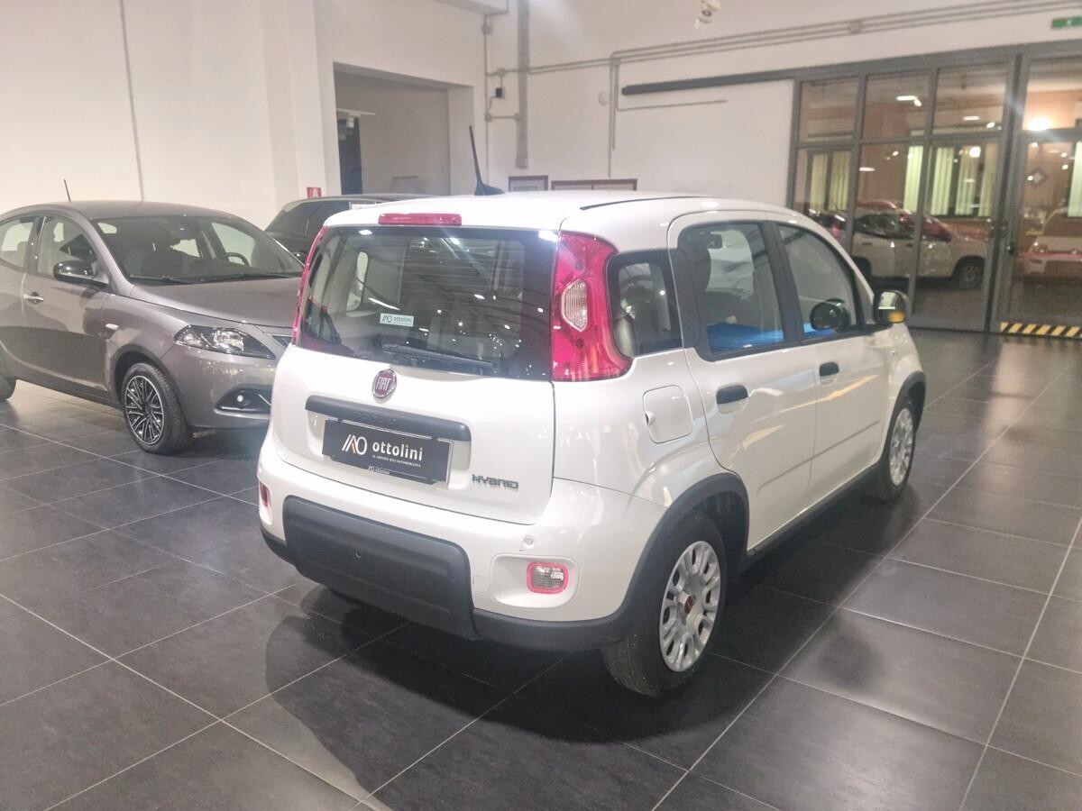 Fiat Panda 1.0 Hybrid 70cv S&S 5 posti AZIENDALE