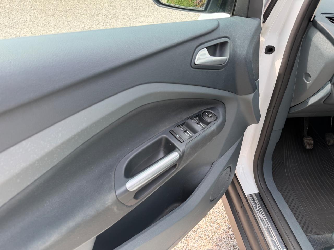 Ford C-Max 1.0 EcoBoost 100CV Titanium