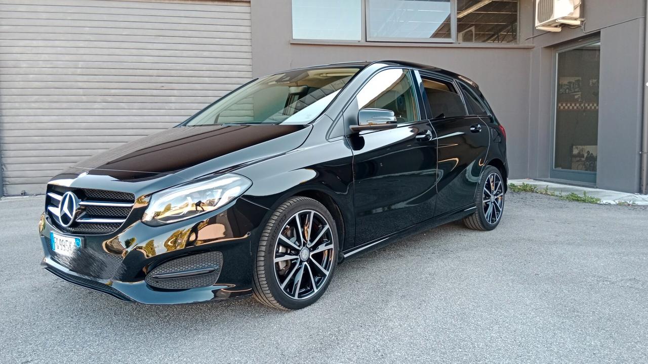Mercedes-benz B 200 Premium - PERMUTE