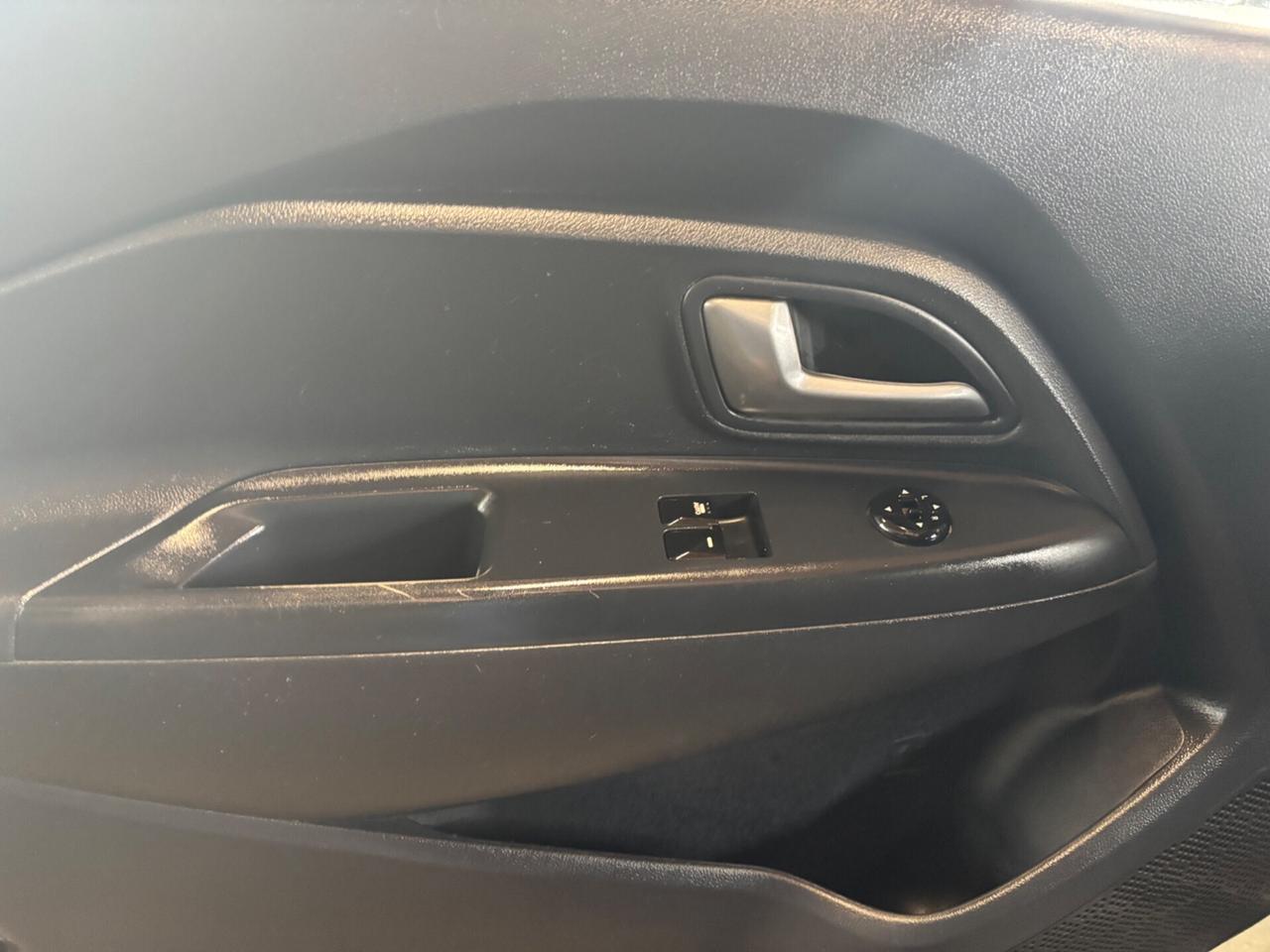 Kia Rio 1.1 CRDi OK NEOPATENTATI
