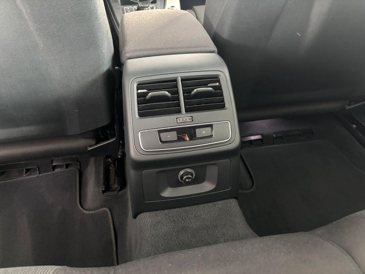 Audi A4 allroad 40 TDI 190 CV S tronic Identity Contrast