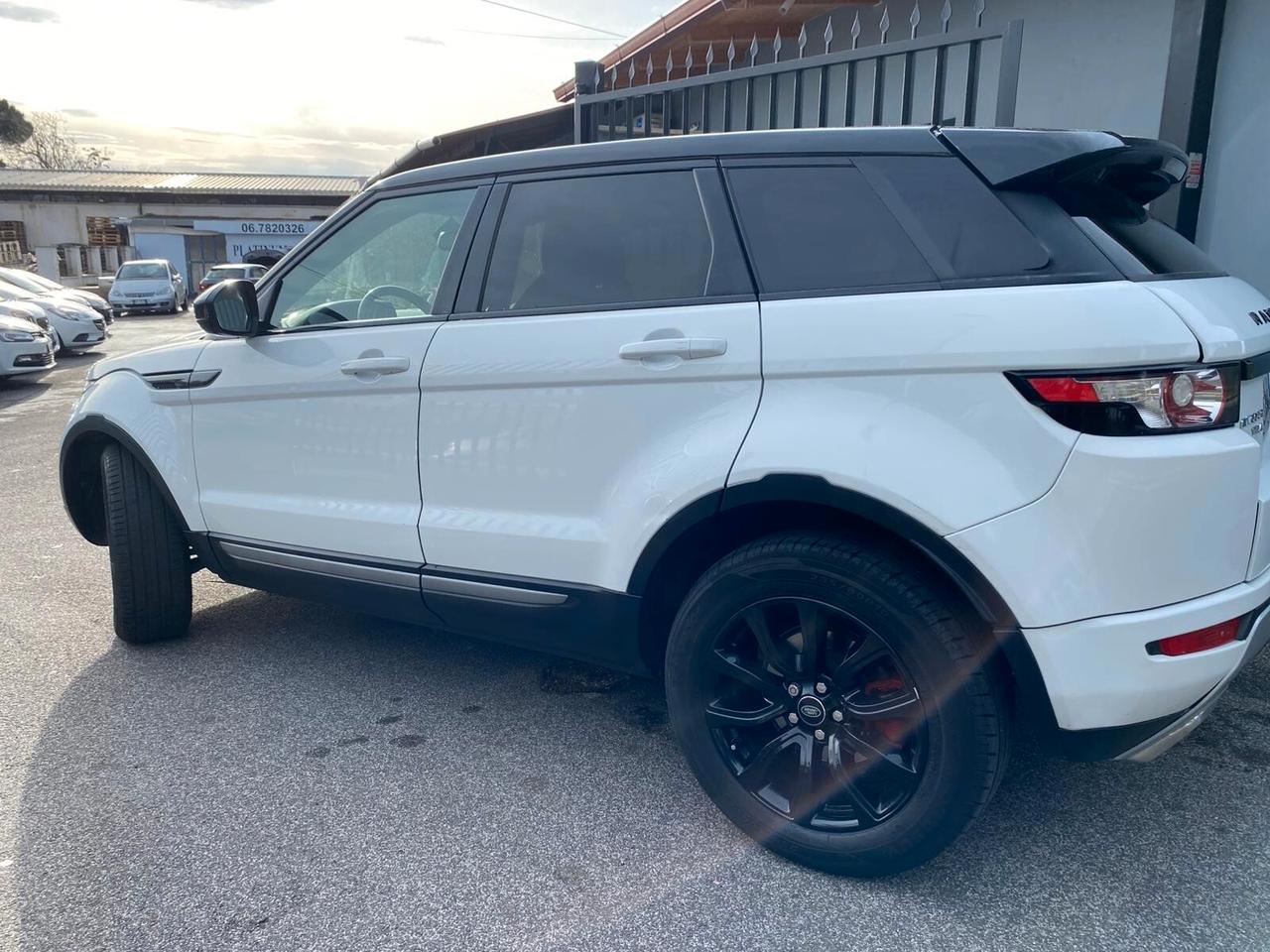 Land Rover Range Evoque 2.2 TD4 5p. Dynamic