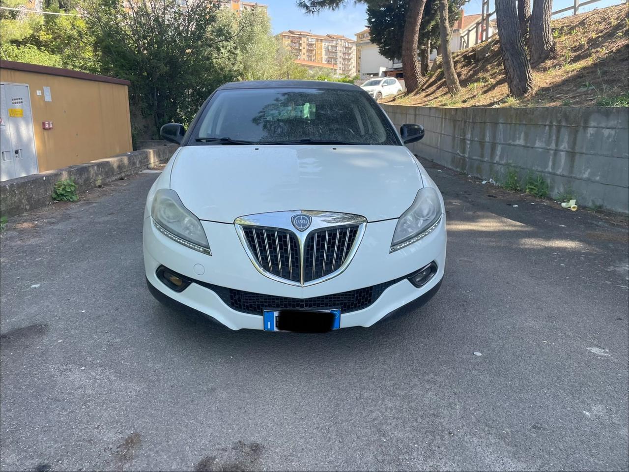 Lancia Delta 1.6 MJT DPF Gold