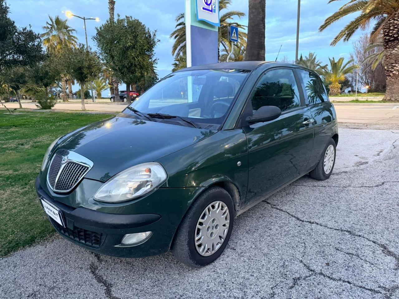 Lancia Ypsilon 3 Porte Ypsilon 1.3 mjt Oro 100 dfn