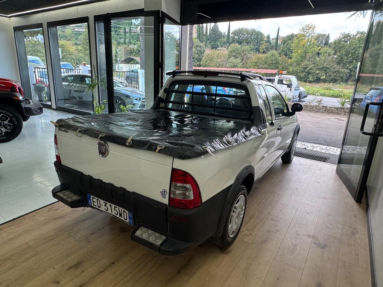 Fiat strada Pick up