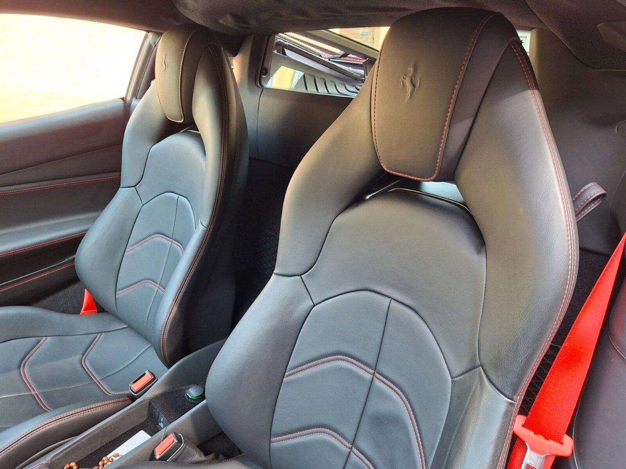 Ferrari 488 Coupe 3.9 GTB dct