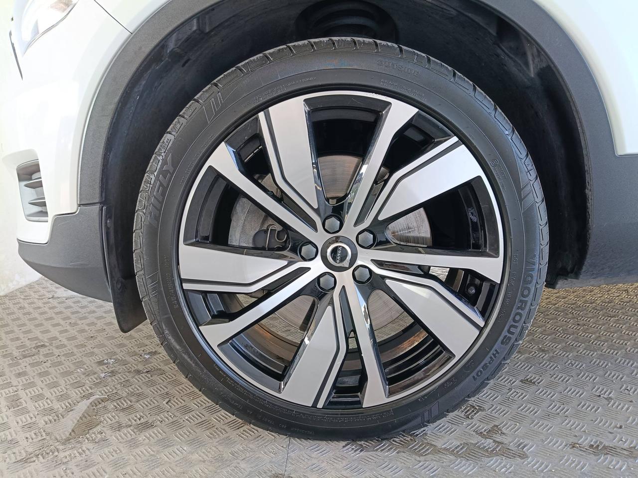 VOLVO XC40 - XC40 1.5 t4 phev R-design auto my21