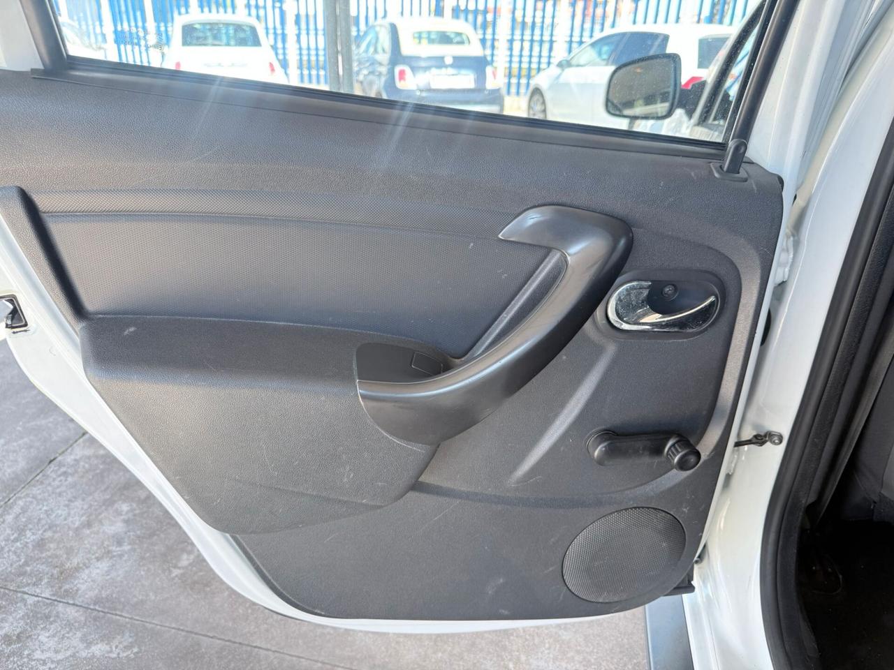 Dacia Duster 1.6 110CV 4x2 Lauréate benzina/metano (incongruenza nel chilometraggio)