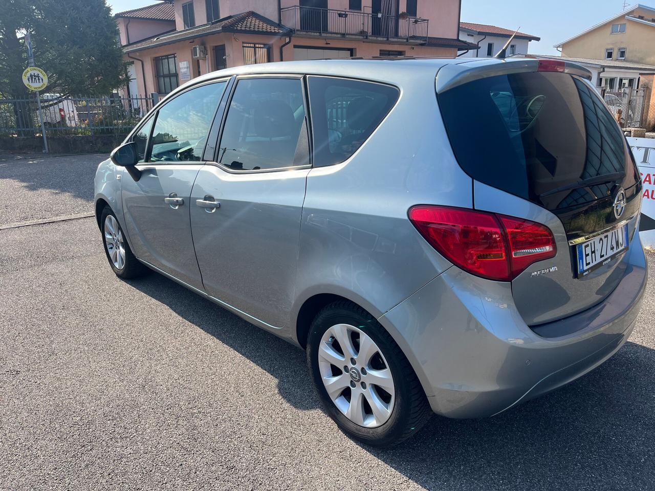 Opel Meriva 1.4 Cosmo Tetto Panoramico - Si Permuta