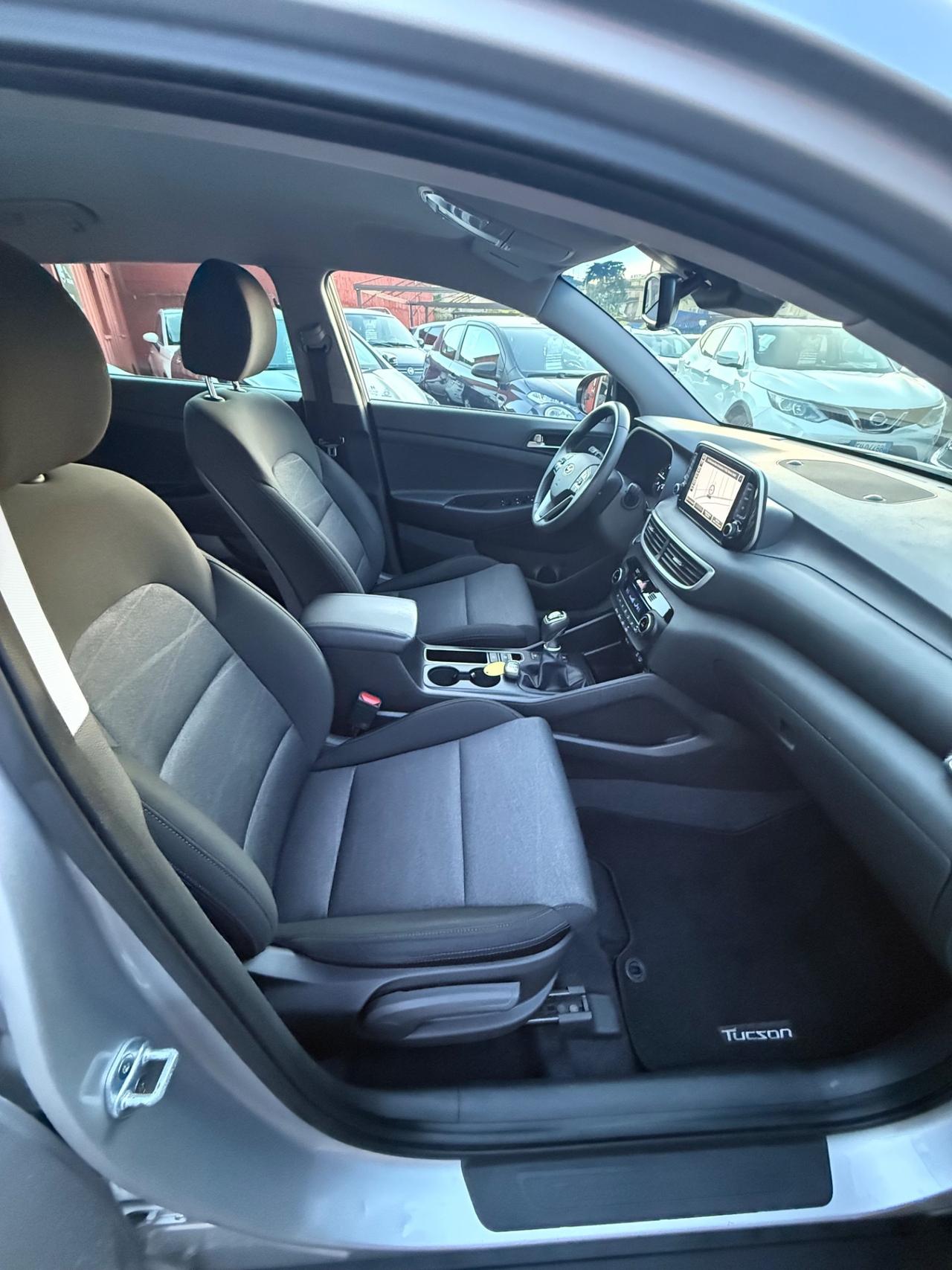 Tucson 1.6 CRDi HYBRID-( 43 mila km )unipro-rate-garanzia