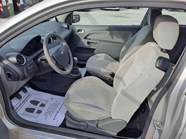 FORD Fiesta 1.2 16V 3p. Ghia