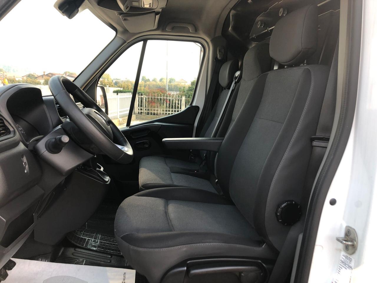 Renault Master T33 2.3 dCi 135 PM-TA Furgone Ice