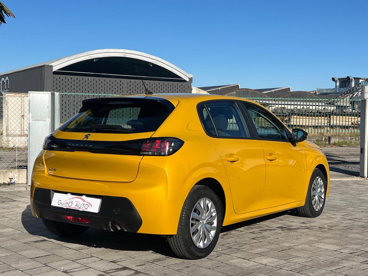 Peugeot 208 PureTech 75CV Active Neopatentati Finanziabile