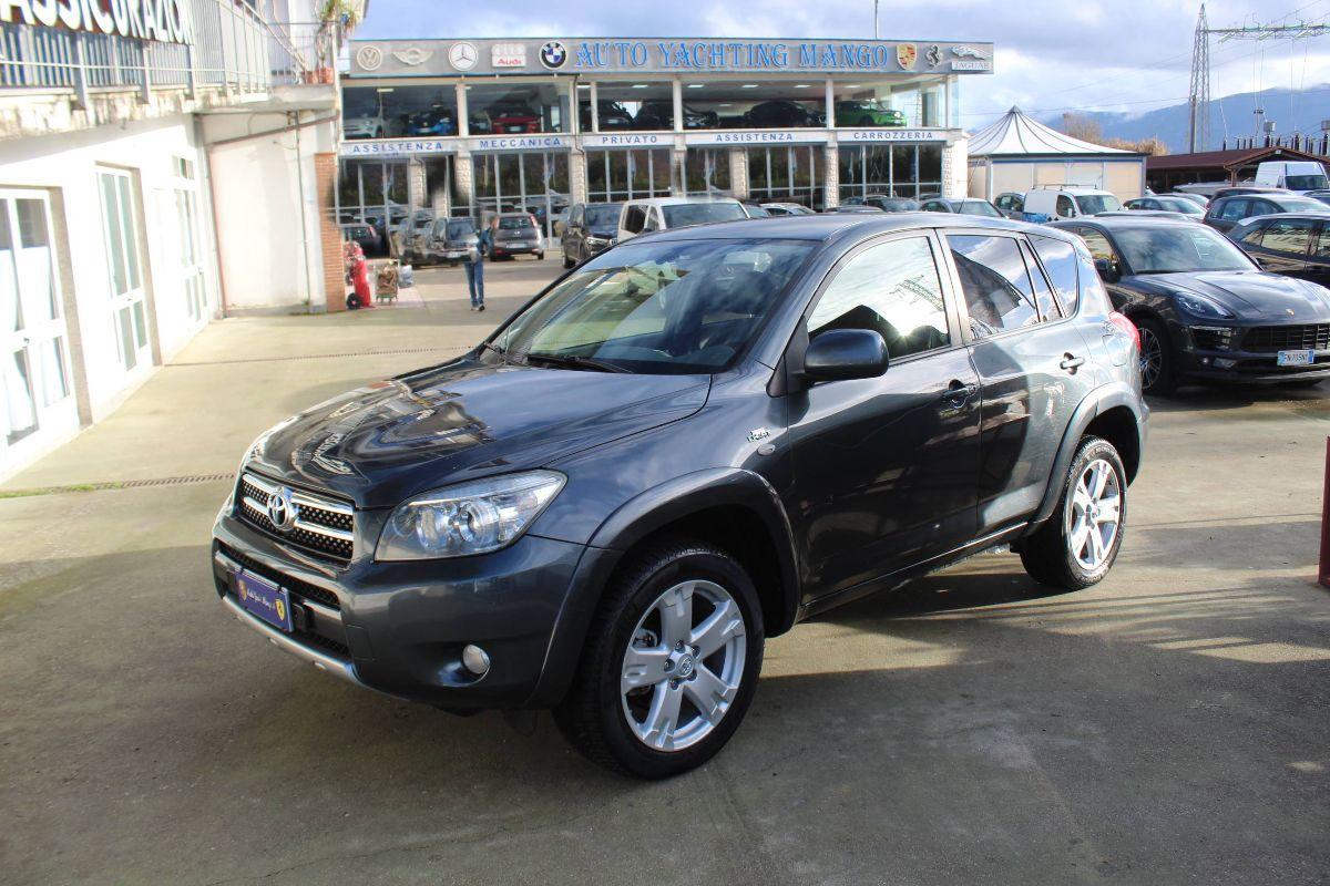 TOYOTA - RAV4 - Crossover 2.2 D-4D 177CV Luxury