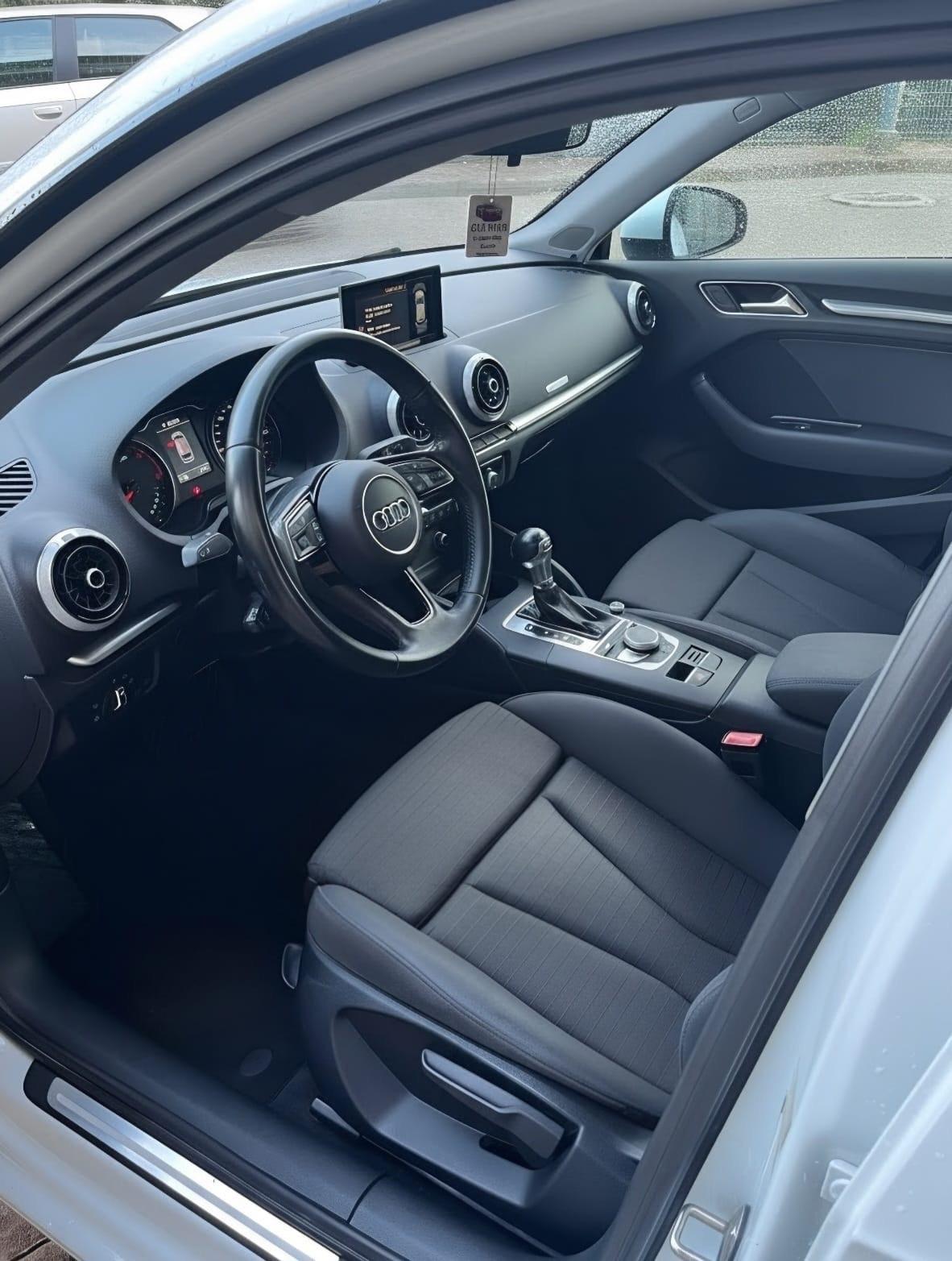 Audi A3 SPB 2.0 TDI S tronic Sport
