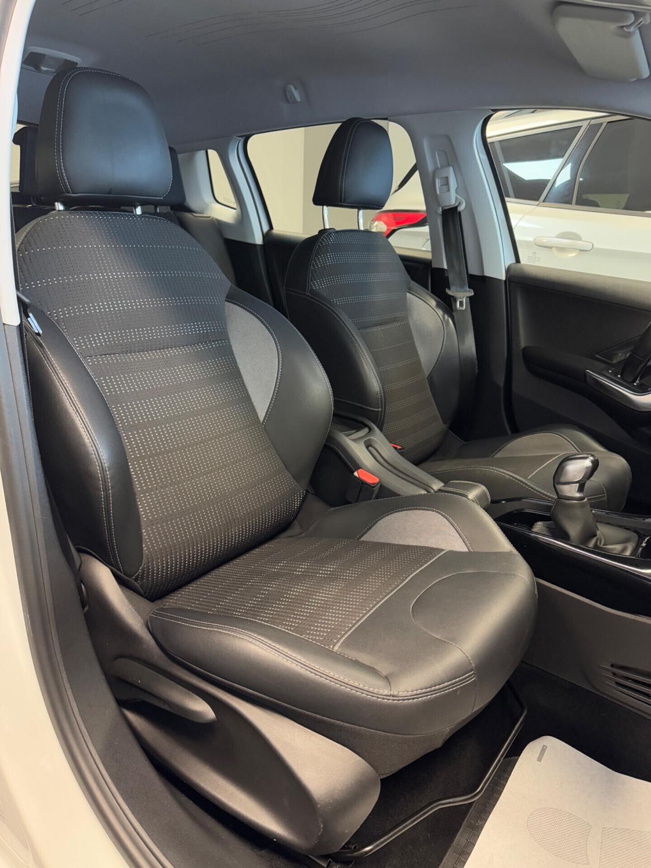 Peugeot 2008 BlueHDi 100 Allure
