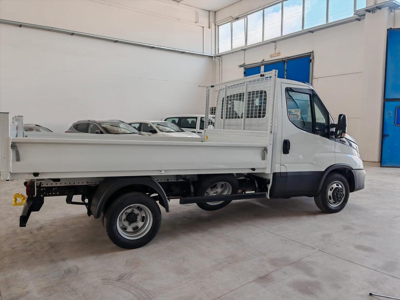 NUOVO - IVECO Daily 35-160 RIBALTABILE