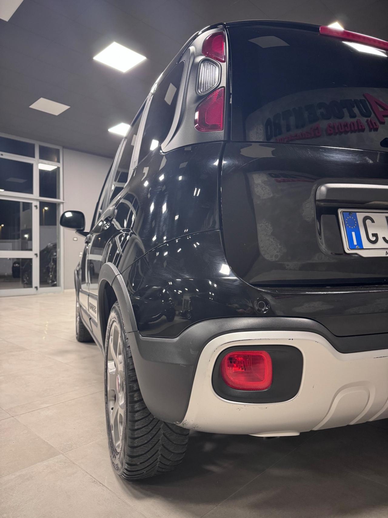FIAT PANDA CROSS 1.2 GPL CASA MADRE