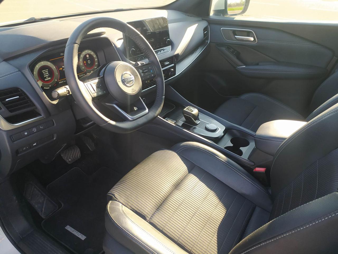 Nissan Qashqai N-Connecta 1.3 DIG-T MHEV #9959