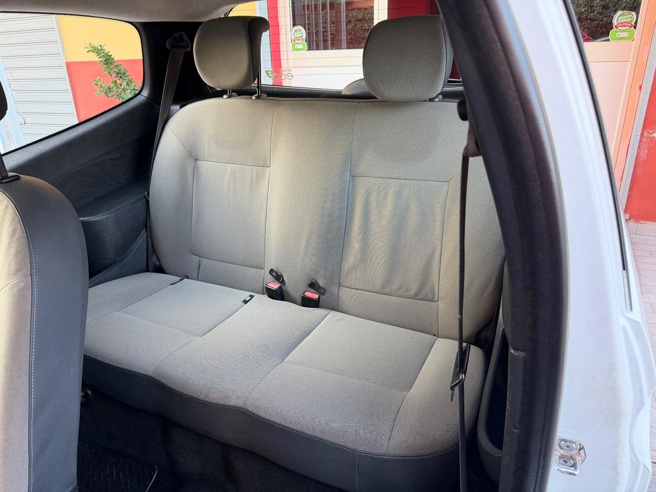 Renault Twingo 1.2 16V LEV Miss Sixty