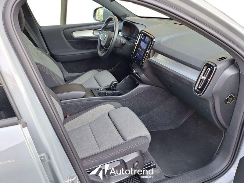 Volvo XC40 B3 163+14 CV Automatico LED Core