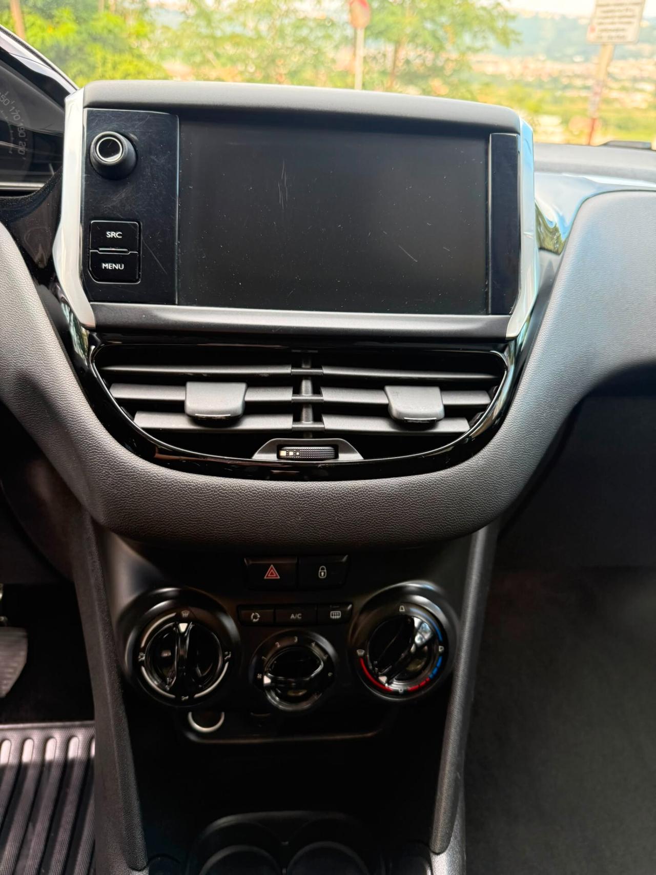 Peugeot 208 PureTech 82 5 porte Access