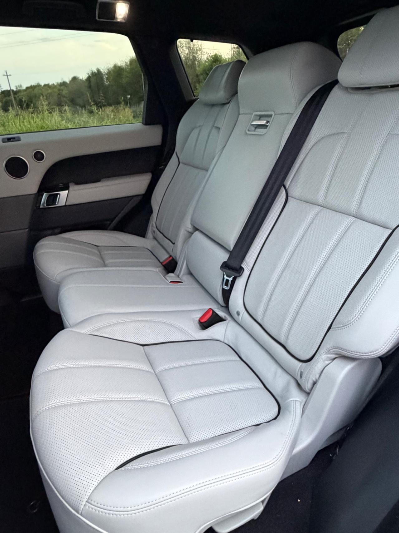Land Rover Range Sport 3.0 TDV6 SE