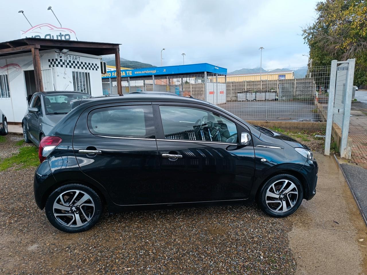 Peugeot 108 PureTech 82 5 porte Allure TOP!