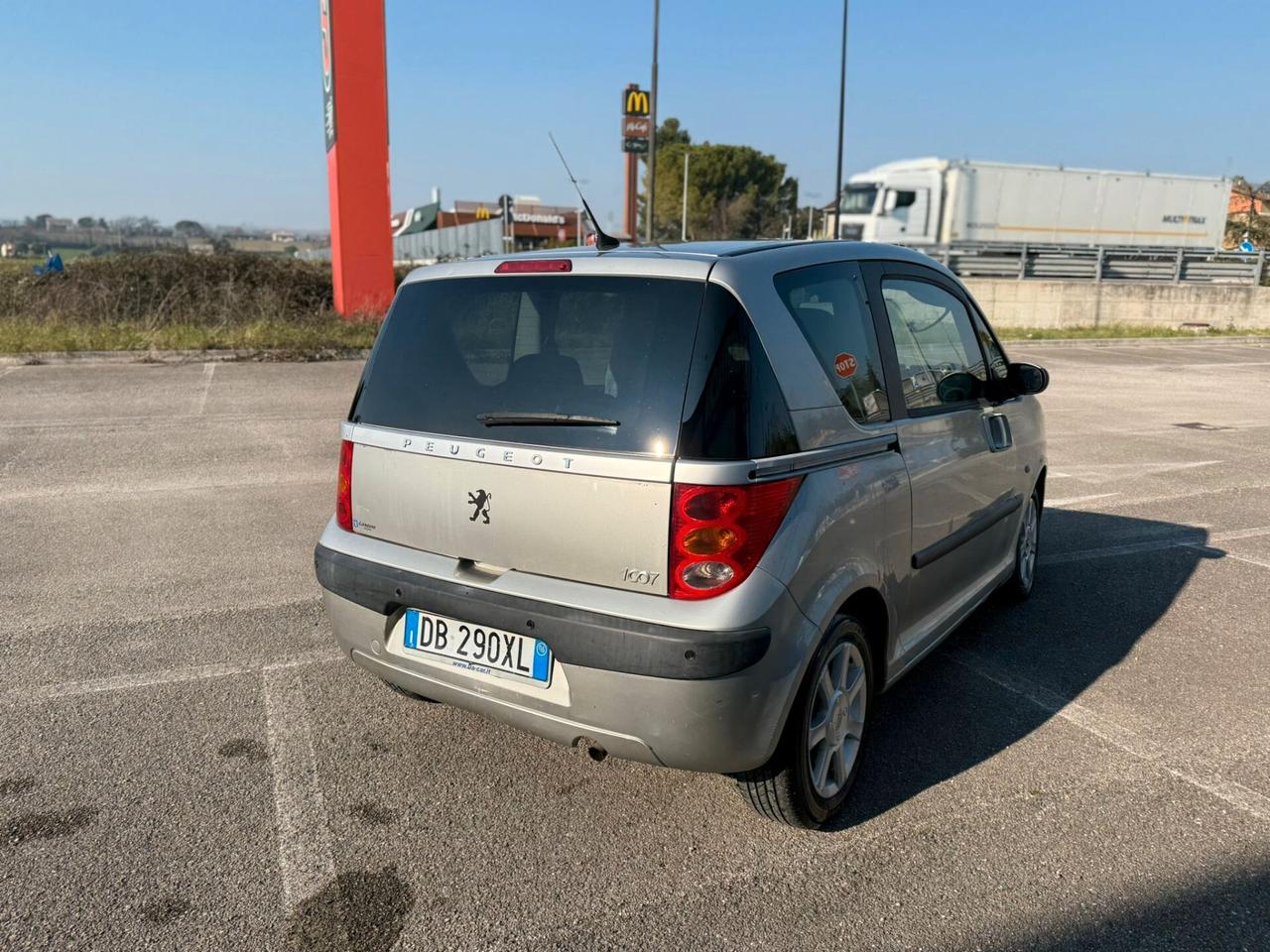 PEUGEOT 1007 1.4 BENZ 2007 12 MESI DI GARANZIA