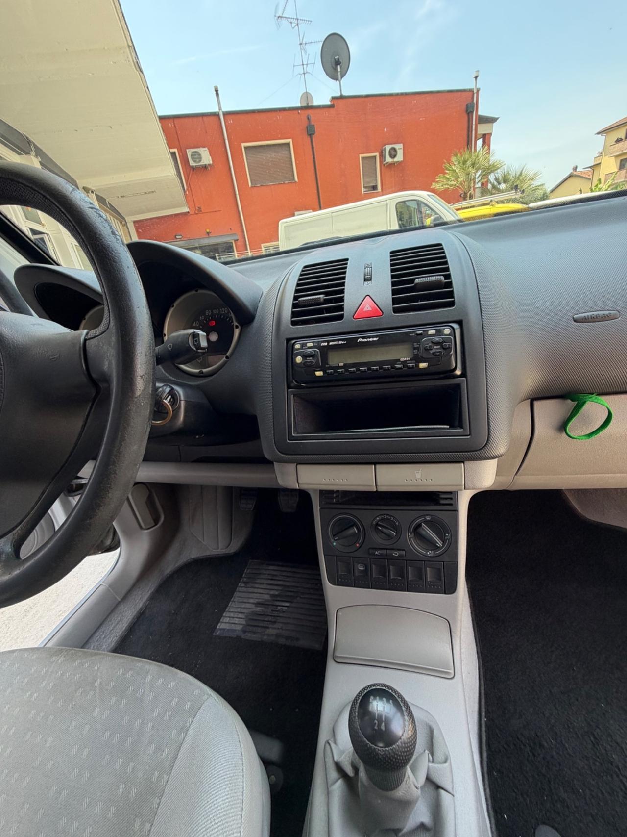 Volkswagen Lupo 1.4 16V cat Highline Air