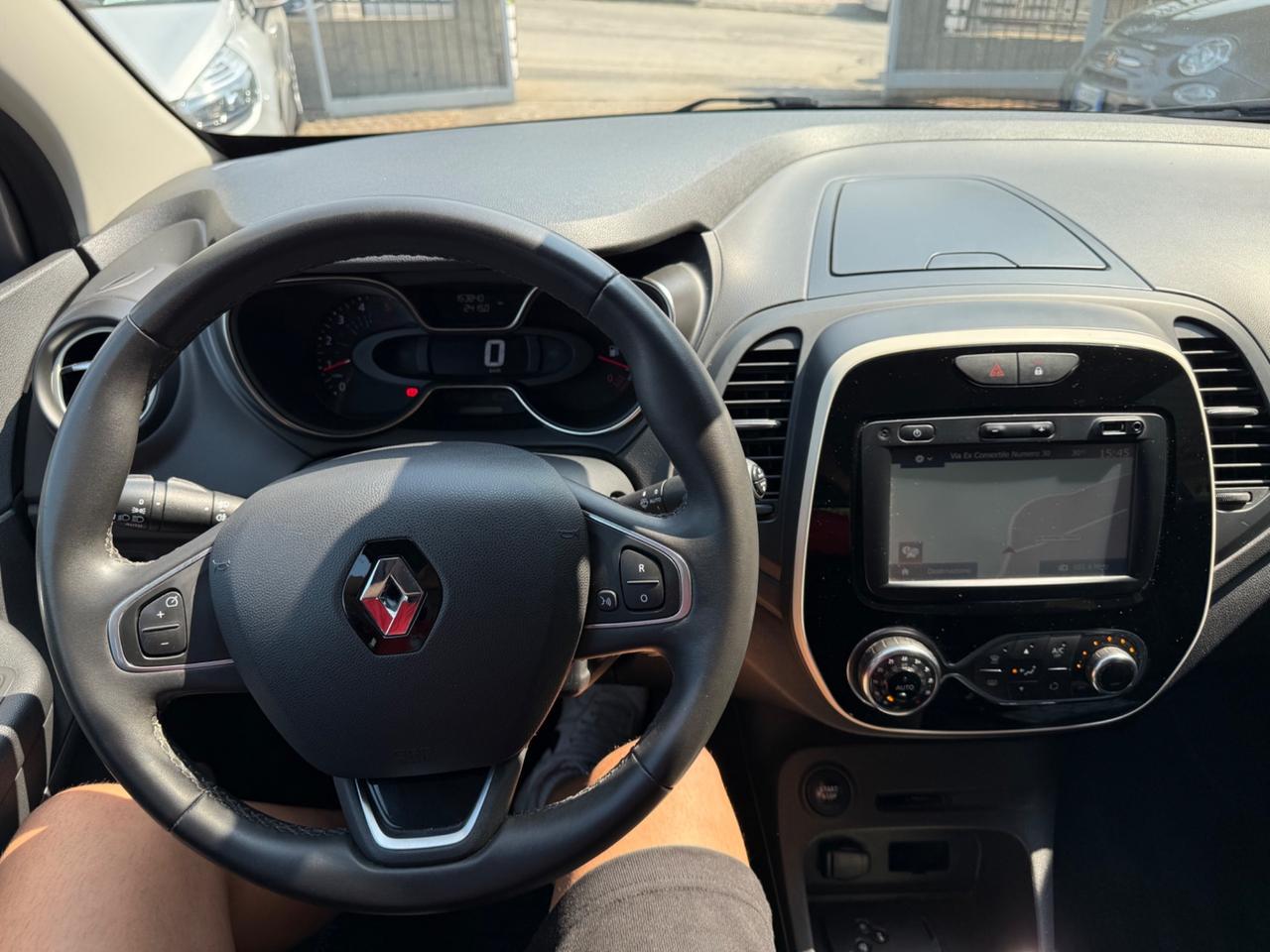 Renault Captur dCI 90 CV ADATTA NEO PAT. Km certif