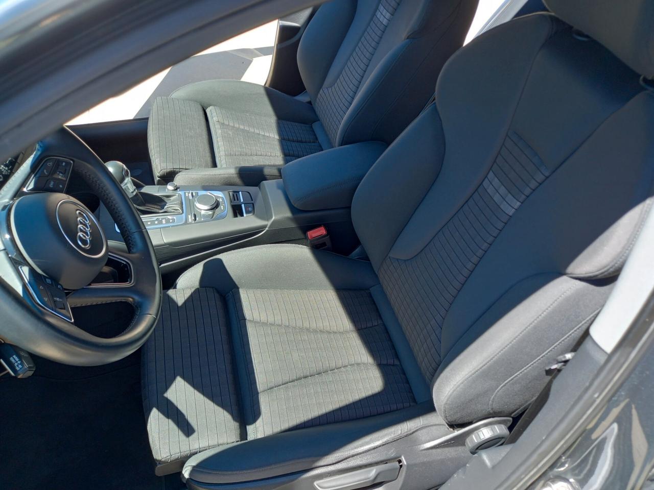 Audi A3 1.6 TDI 116 CV Design 10/2018