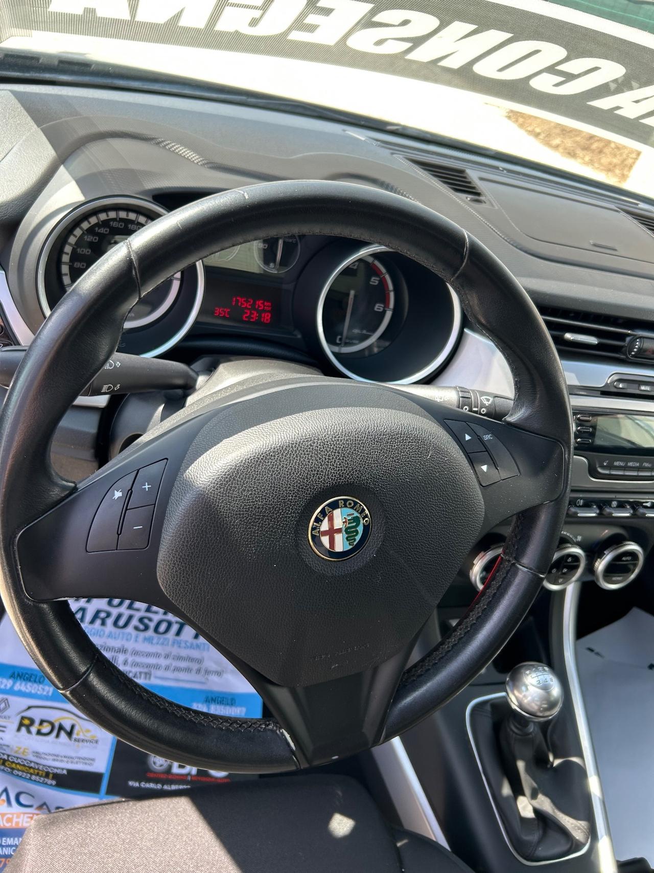 Alfa Romeo Giulietta 1.6 JTDm-2 105 CV Distinctive