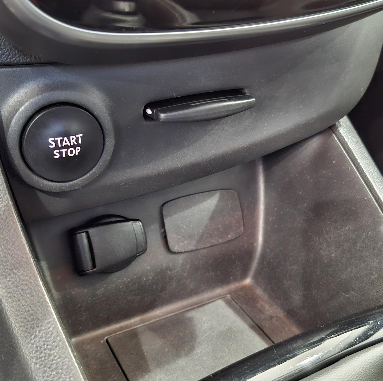 Renault Clio dCi 75 CV Energy Intens Neopatentati