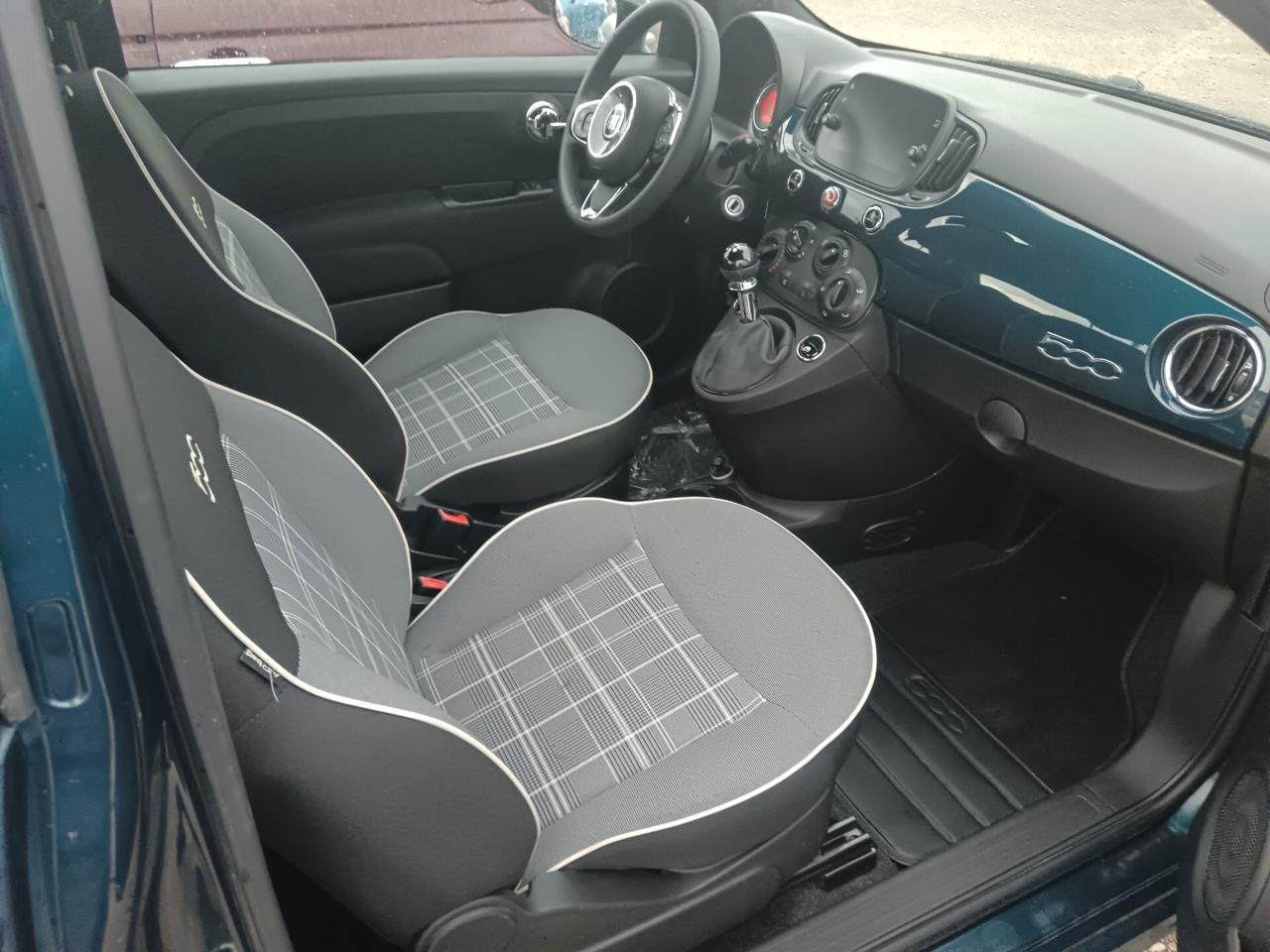 Fiat 500 1.0 Hybrid Rockstar