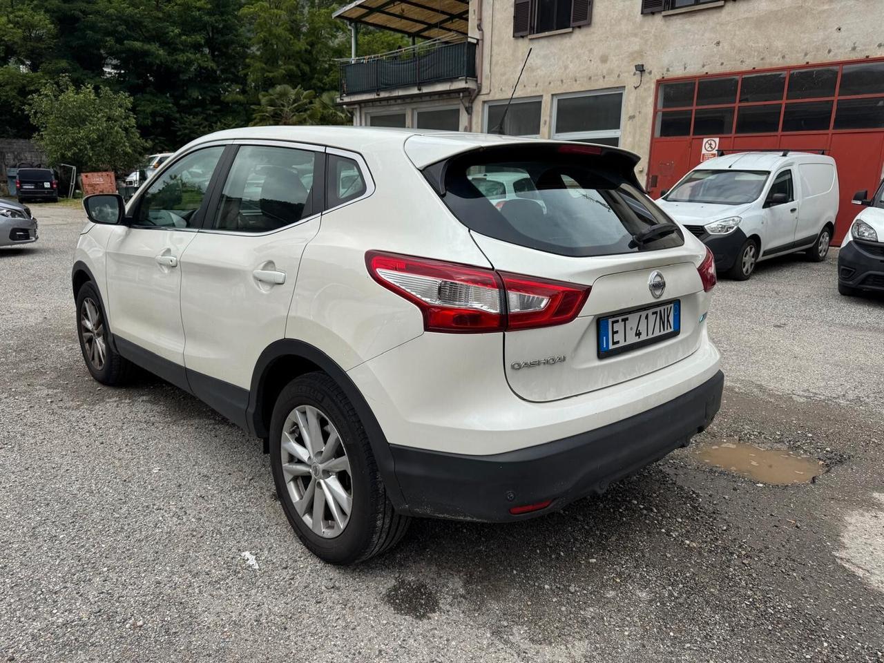 Nissan Qashqai 1.5 dCi DPF Tekna