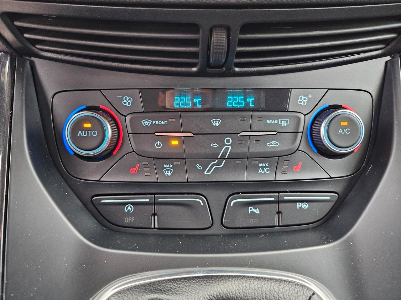 Ford C-Max 1.5 TDCi 120CV Titanium