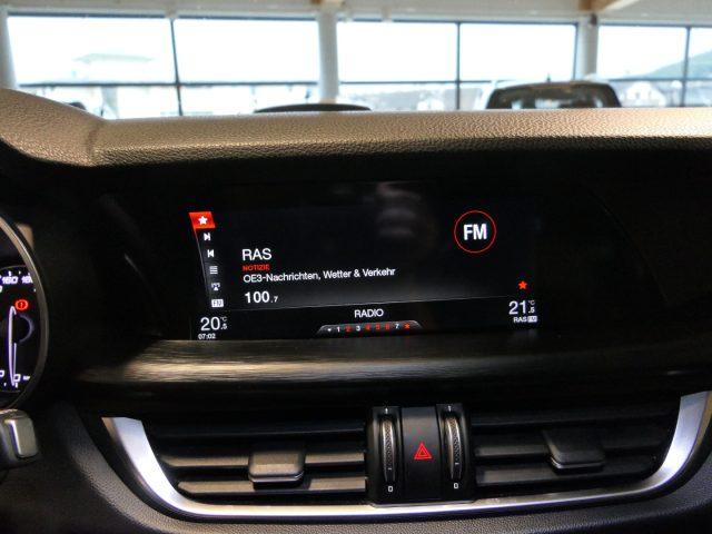 ALFA ROMEO Stelvio 2.2 Turbodiesel 210 CV AT8 Q4 Executive