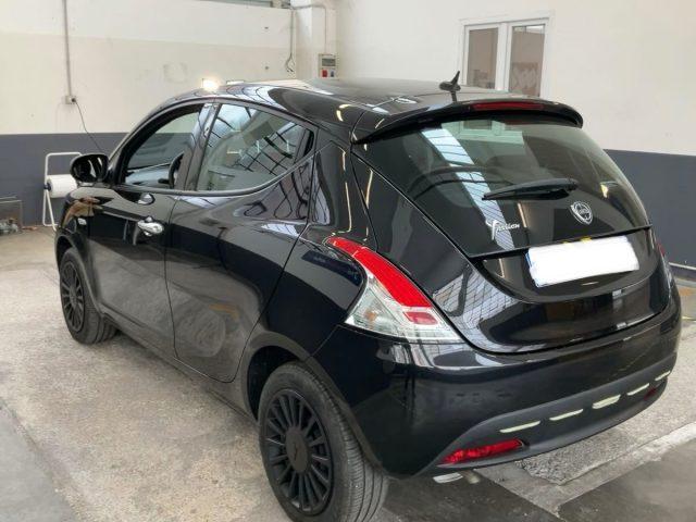 LANCIA Ypsilon 1.2 69 CV 5 porte GPL Silver PREZZO REALE/NEOPATEN