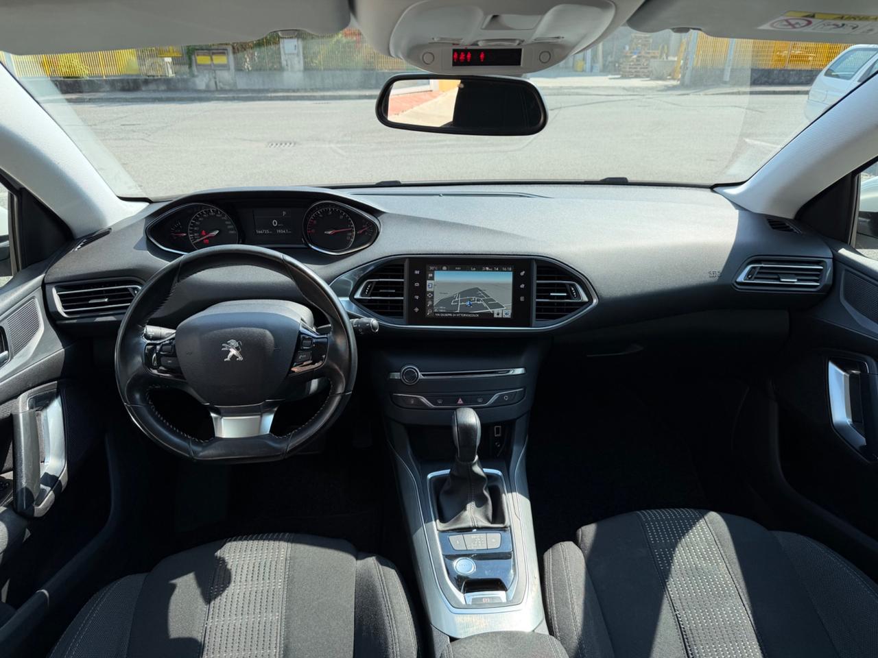 Peugeot 308 BlueHDi 120 S&S EAT6 SW Allure